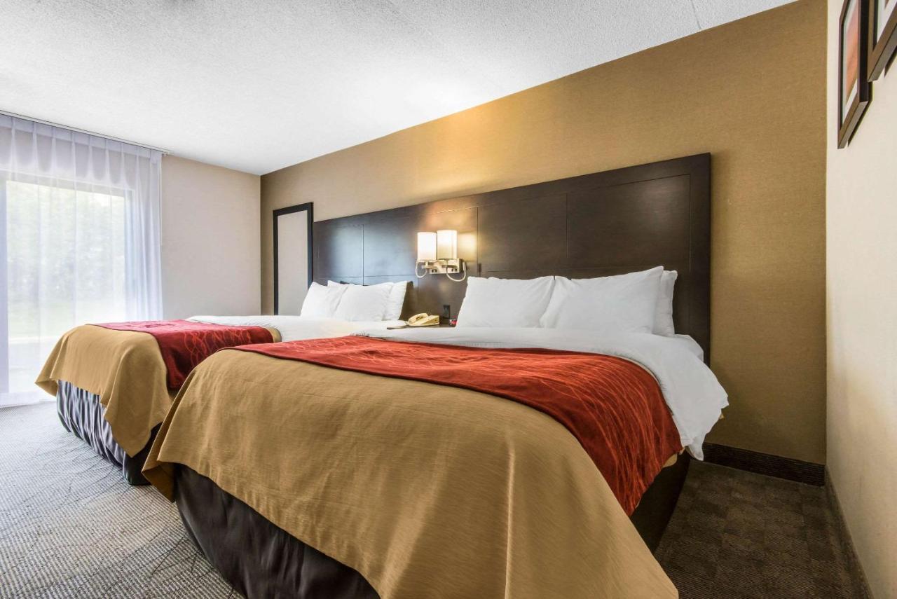 Comfort Inn Owen Sound Bagian luar foto